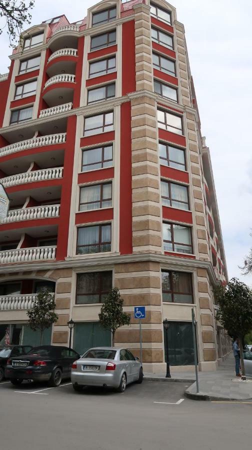 Apartment Grand Karavel Centre Варна Екстер'єр фото