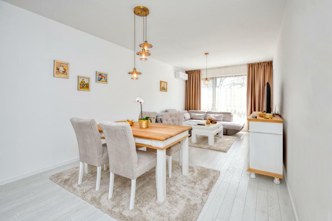 Apartment Grand Karavel Centre Варна Екстер'єр фото